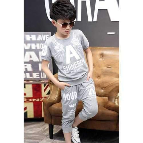Casual Short Sleeve Letter Print T-Shirt + Capri Pants Boy's Twinset - Gray 140