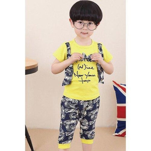 Stylish Short Sleeve Letter Printed T-Shirt + Crop Pants Boy's Twinset - Yellow 90